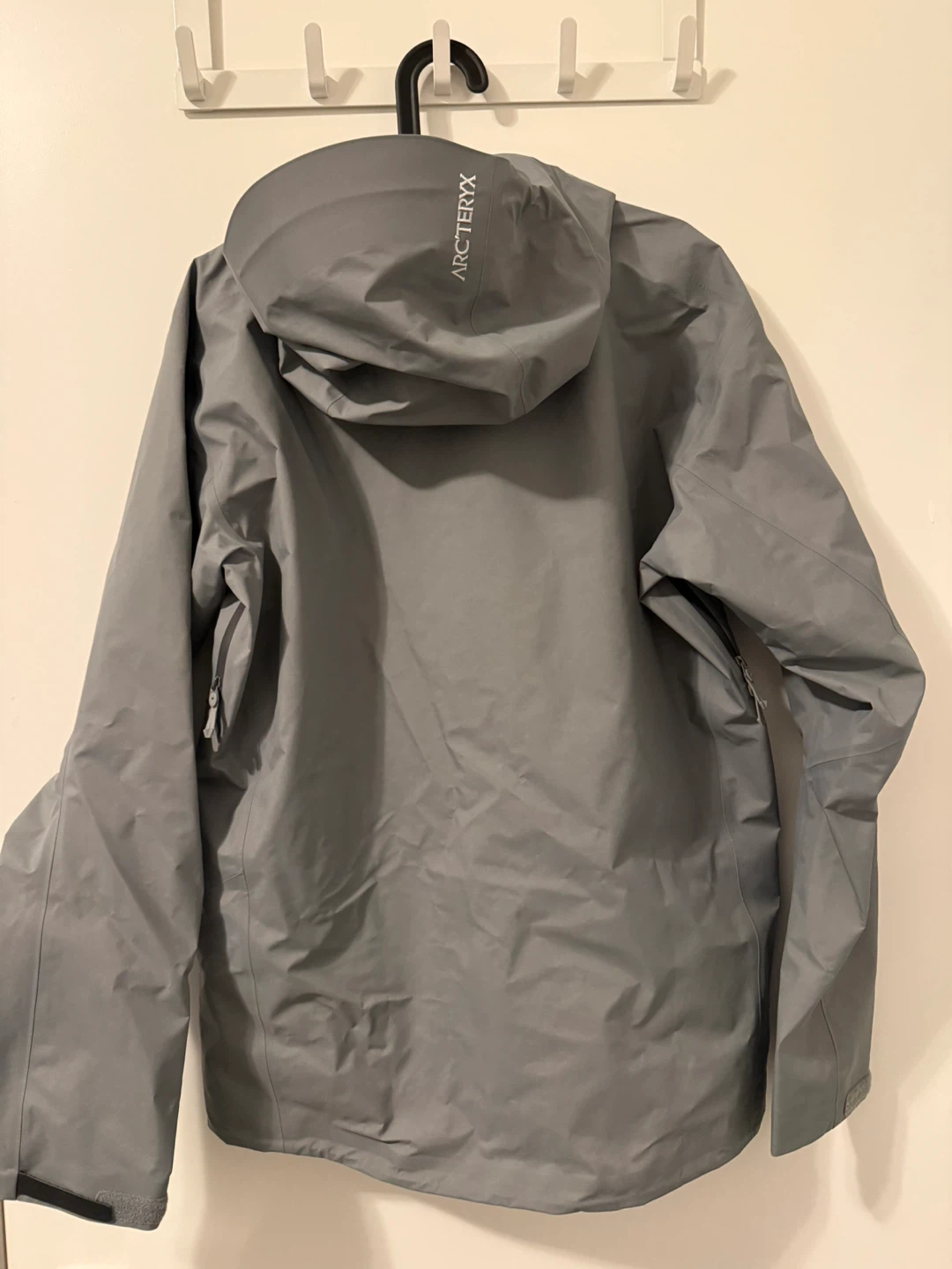 Arc'teryx Beta SL Jacket - Medium BNWT - photo 3