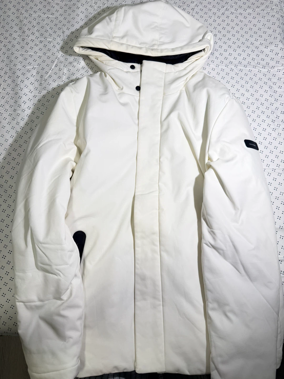 T-Base Padded Jacket - White