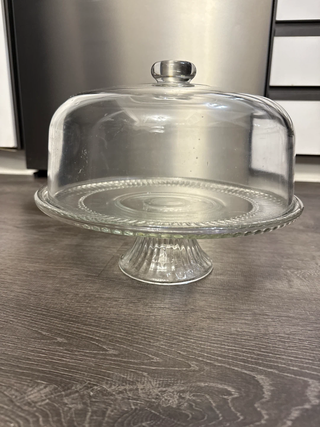 Glass Cake Stand with Dome Lid - photo 5