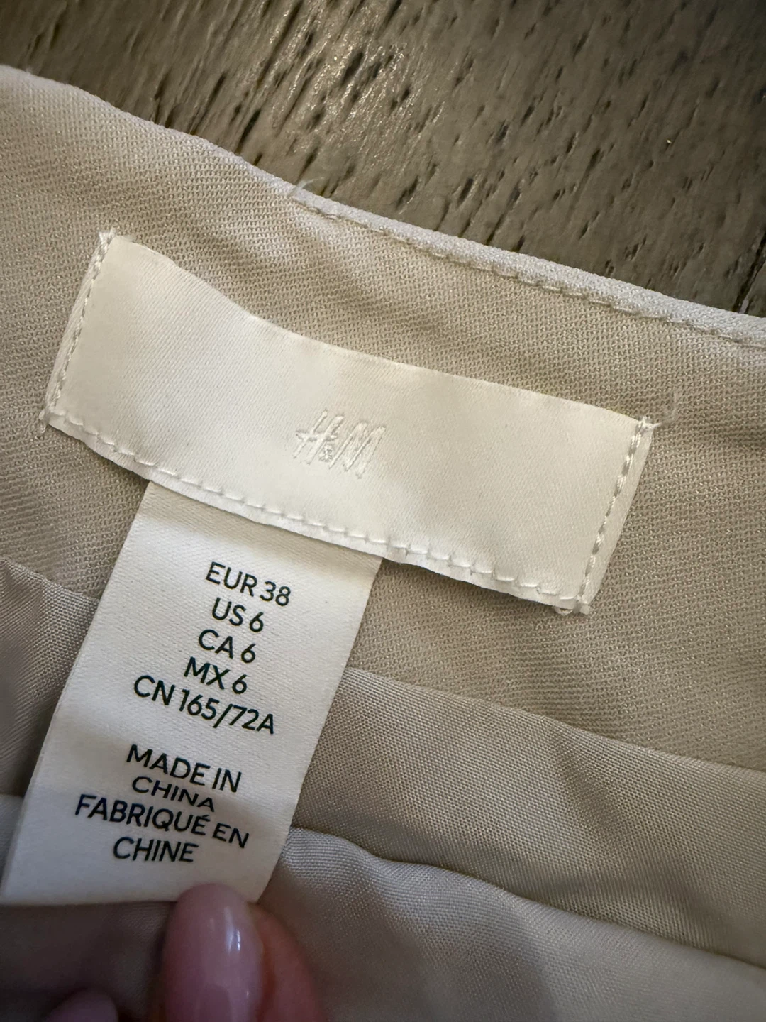H&M Beige Mini Skirt - Size 6 - photo 2