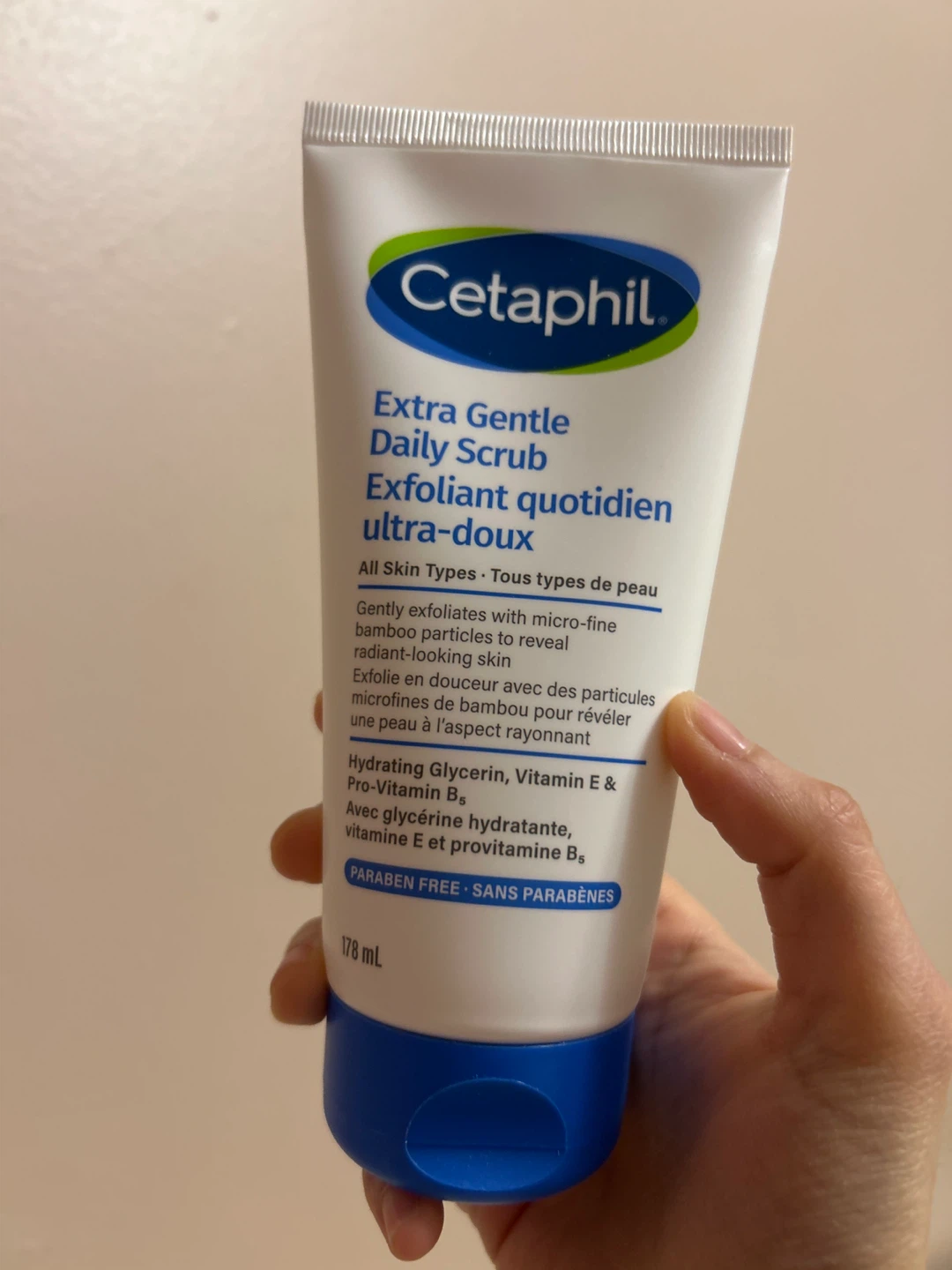 Cetaphil Extra Gentle Daily Scrub (178 mL)