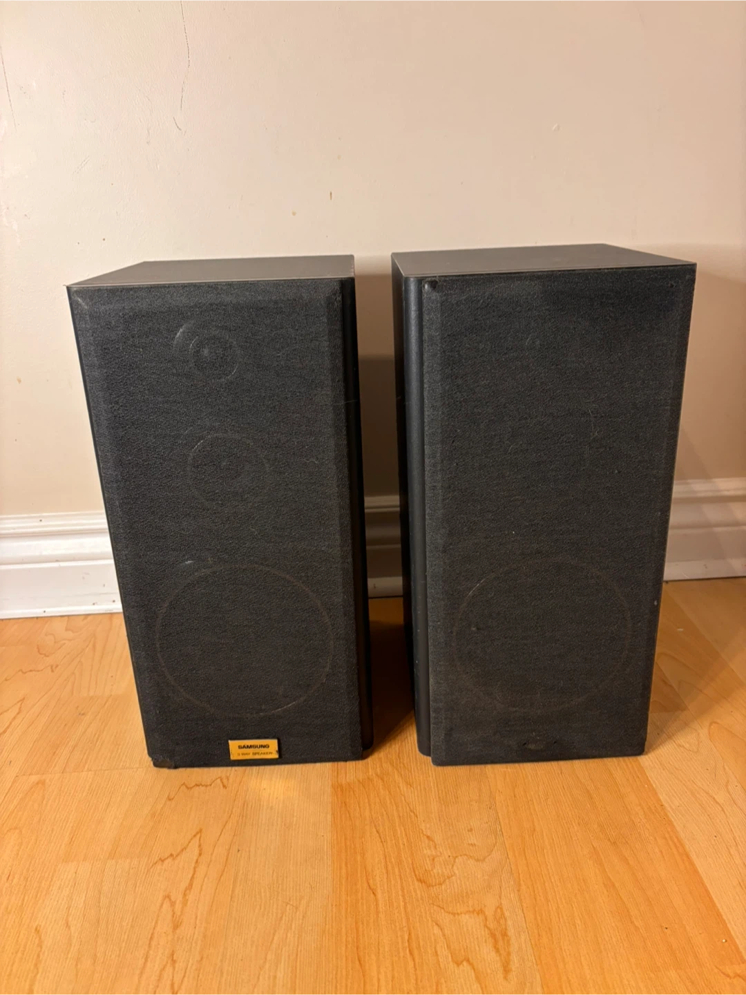 Samsung 3-Way Speakers + CIAIA Centre Speaker