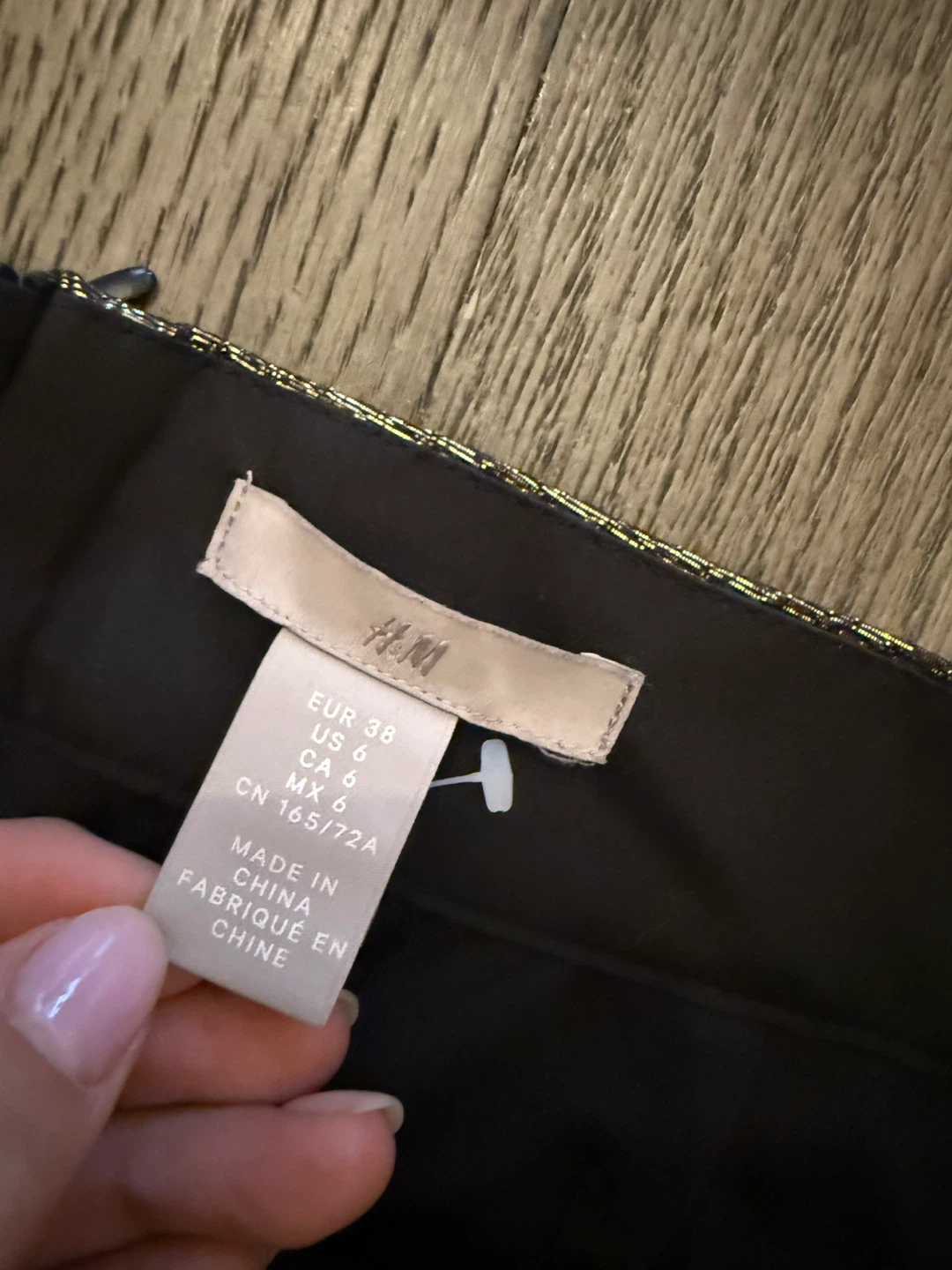 H&M Gold Mini Skirt - Size 6 - photo 2