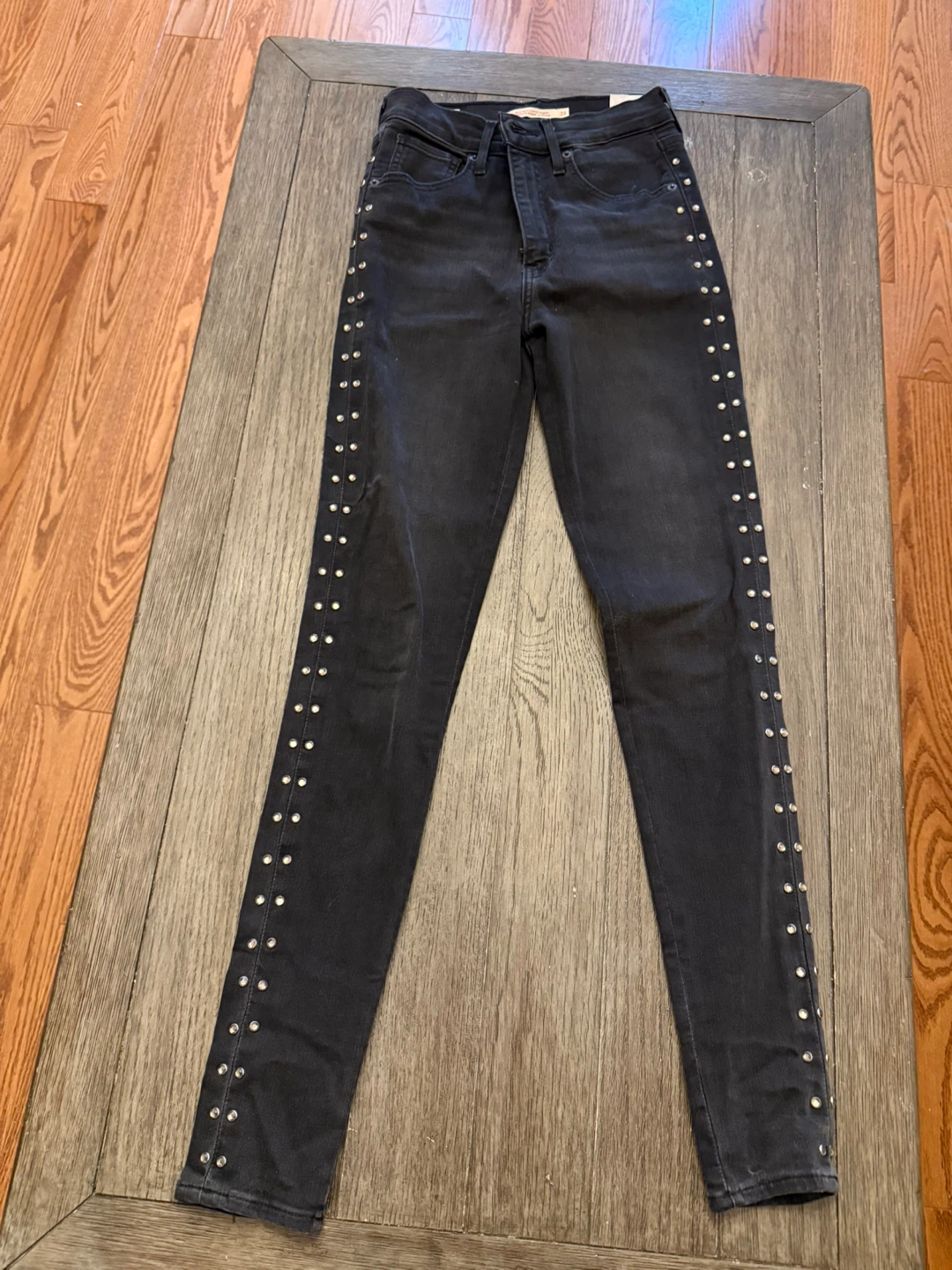 Levi's Mile High Super Skinny Jeans - Size 24