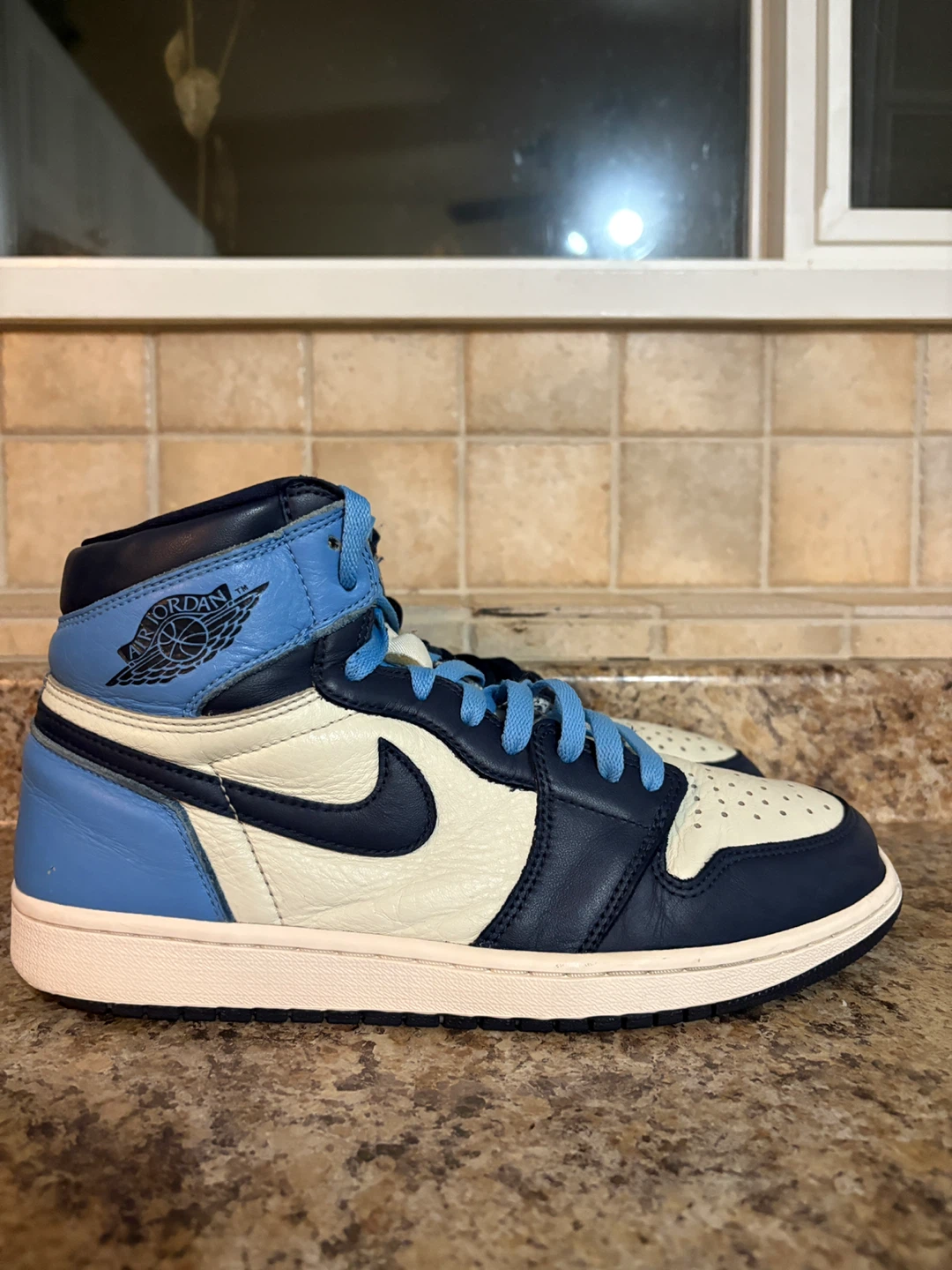 Nike Air Jordan 1 High University Blue - photo 3