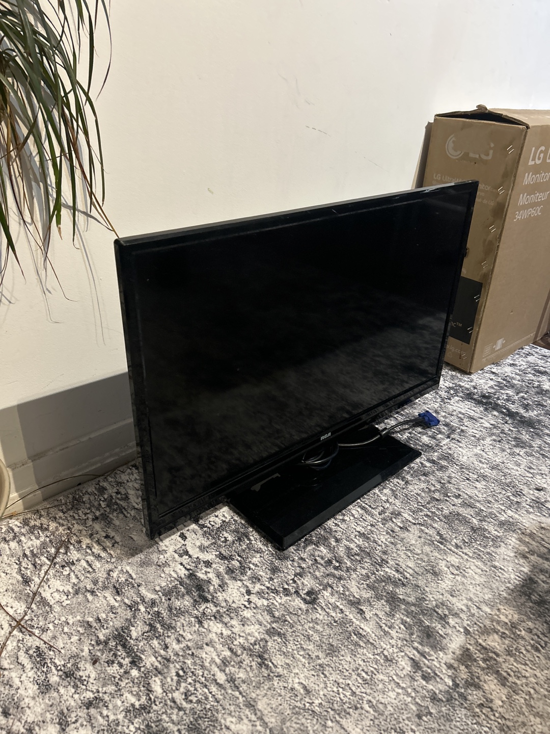 TV for sale - photo 5
