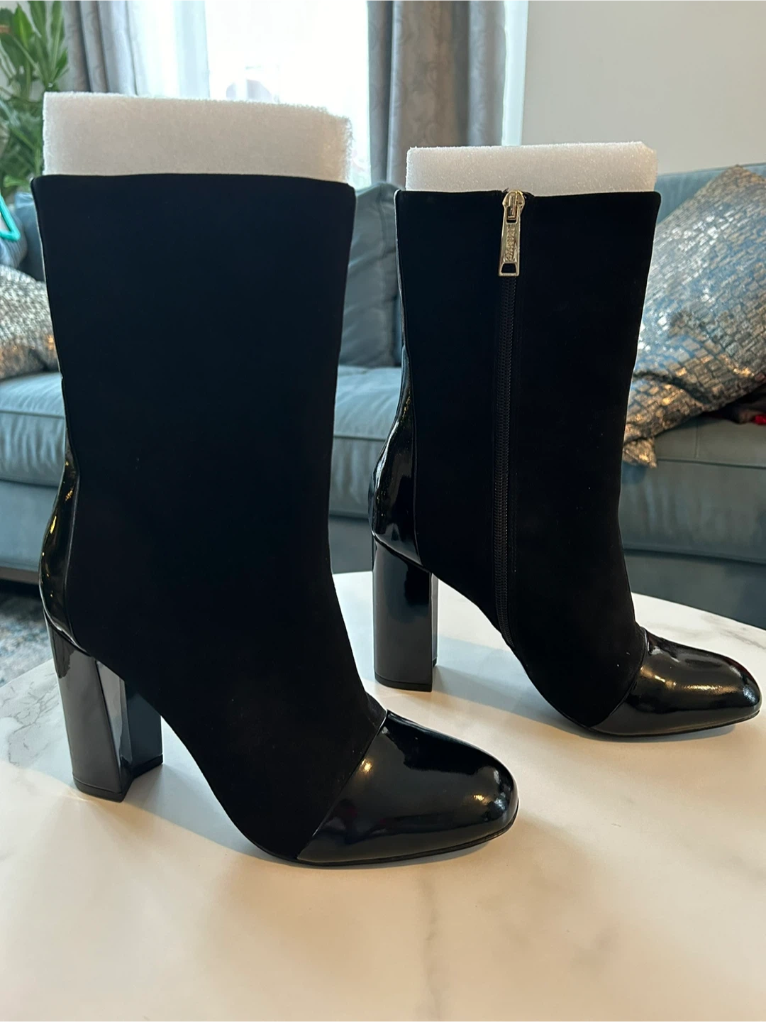 Size 7.5 - BRAND NEW!  iSAAC MiZRAHI Black Leather Ankle Boots