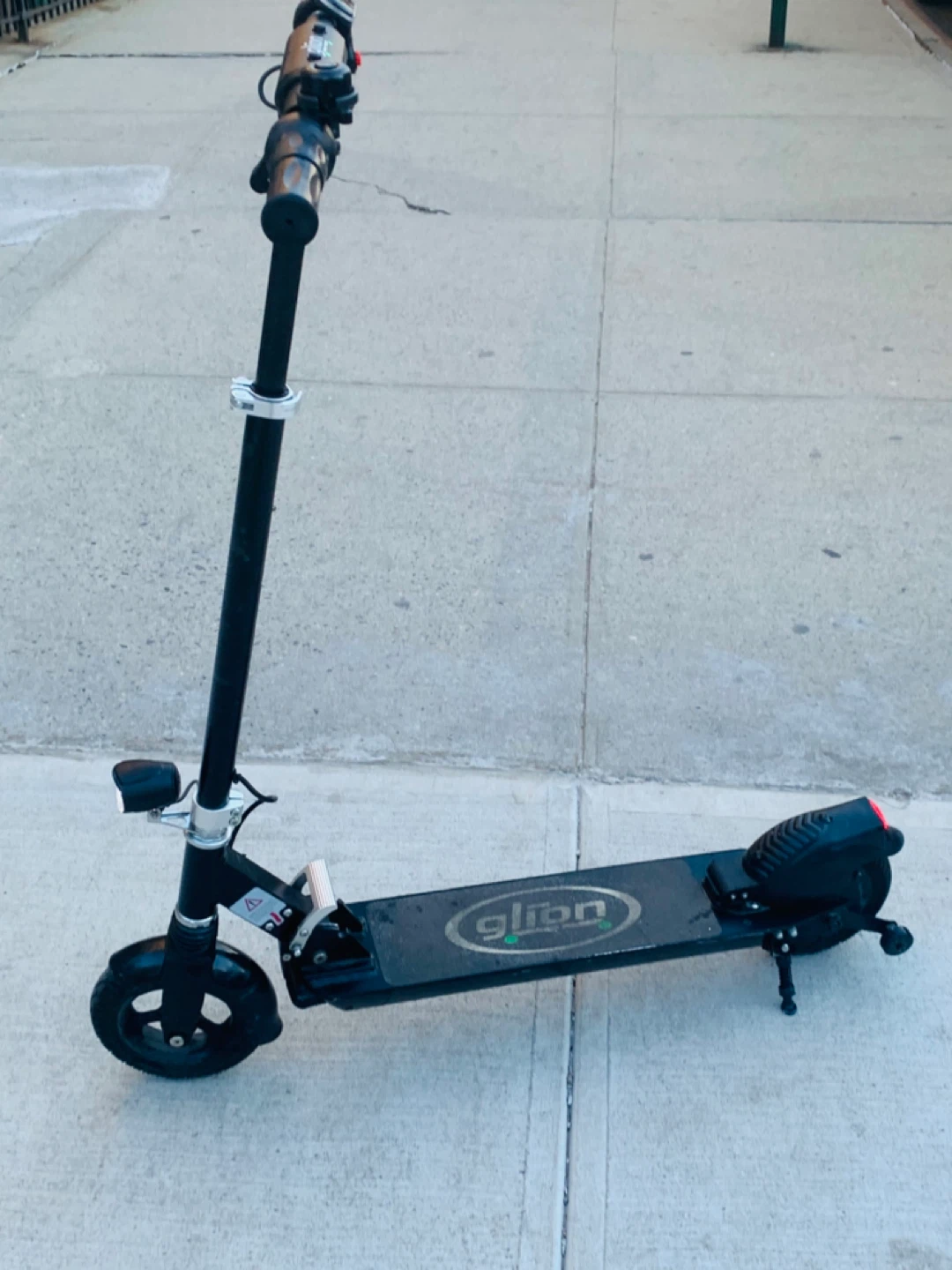 Glion Electric Scooter run fast strong 25MPH - photo 3