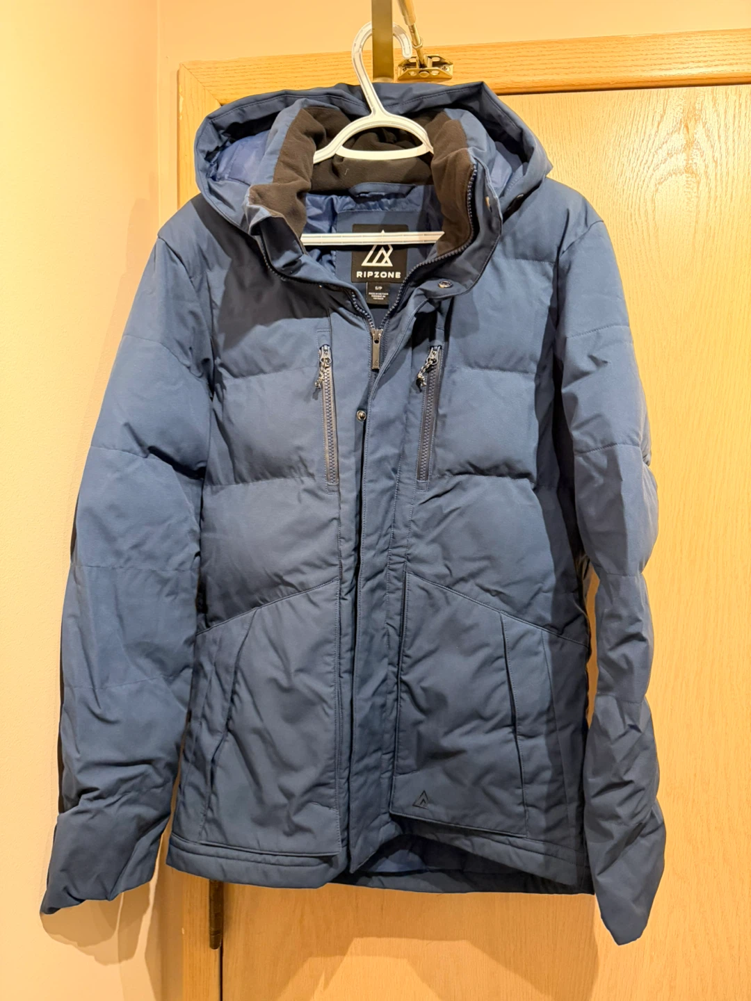 Ripzone Blue Puffer Jacket - Size S/P🏆