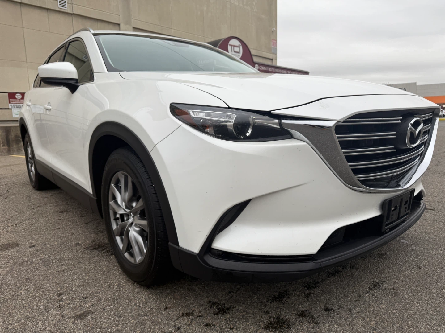 2018 Mazda CX-9 AWD White SUV - photo 2