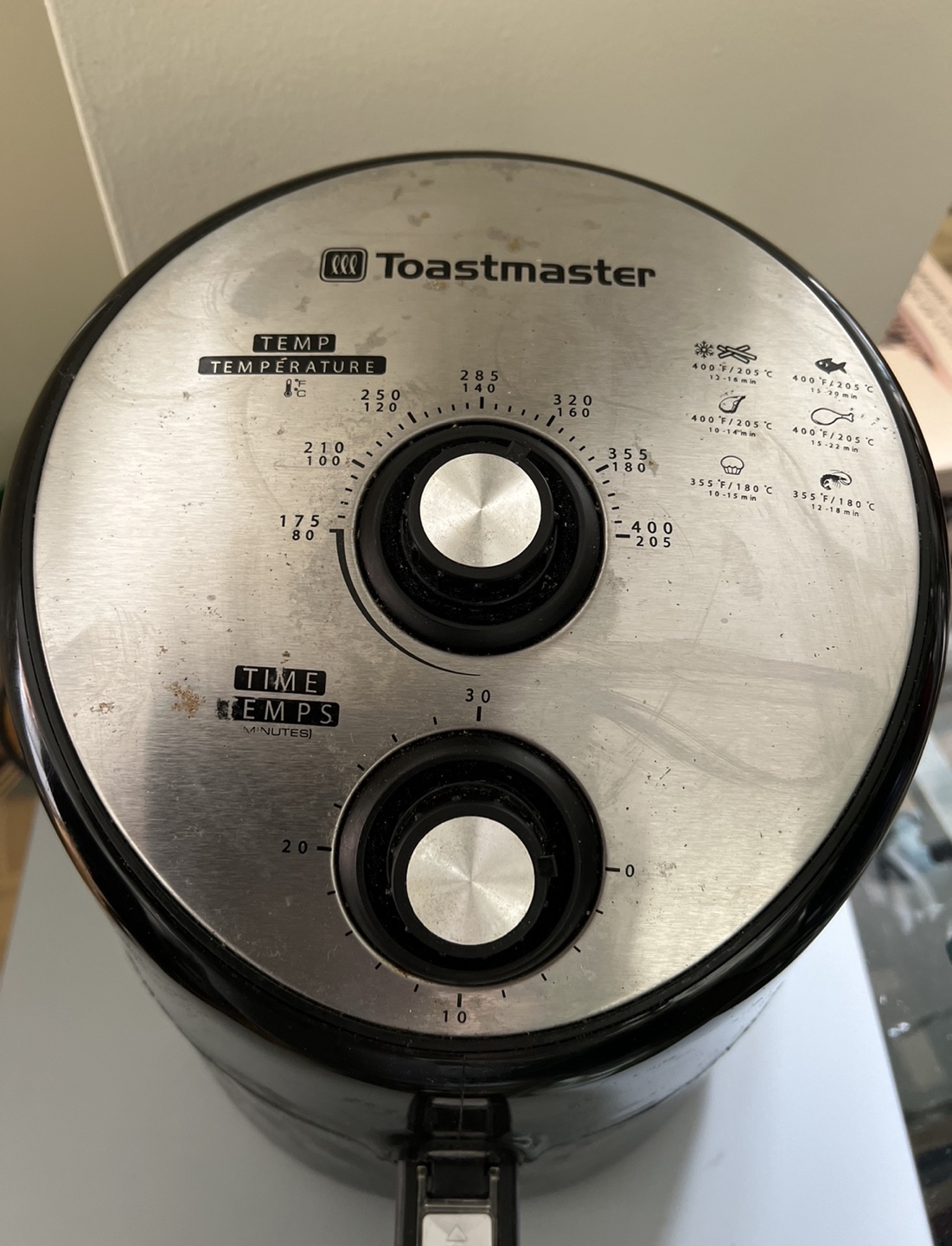 Toastmaster Air Fryer - photo 2