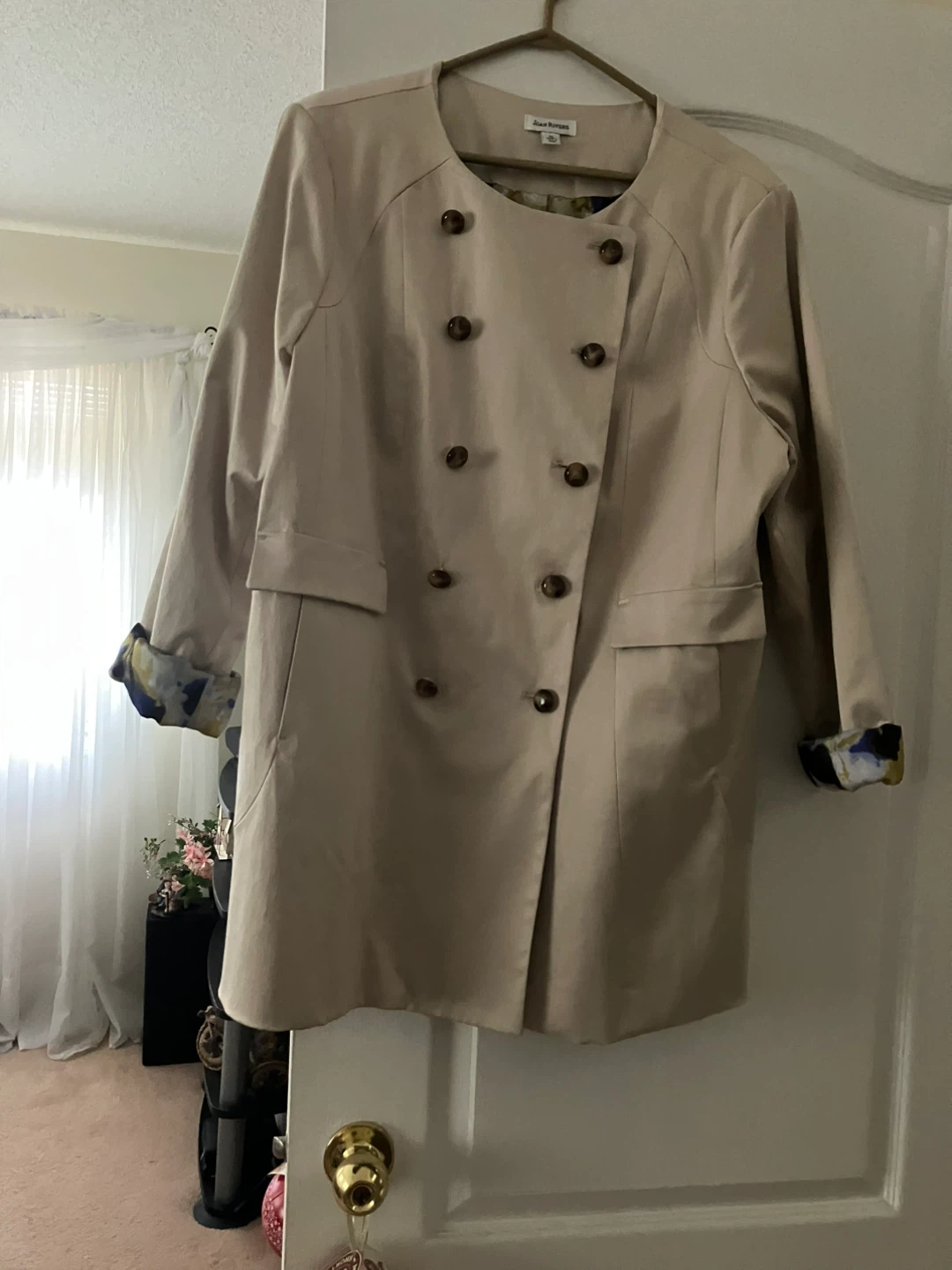 Joan RIvers Beige Trench Coat