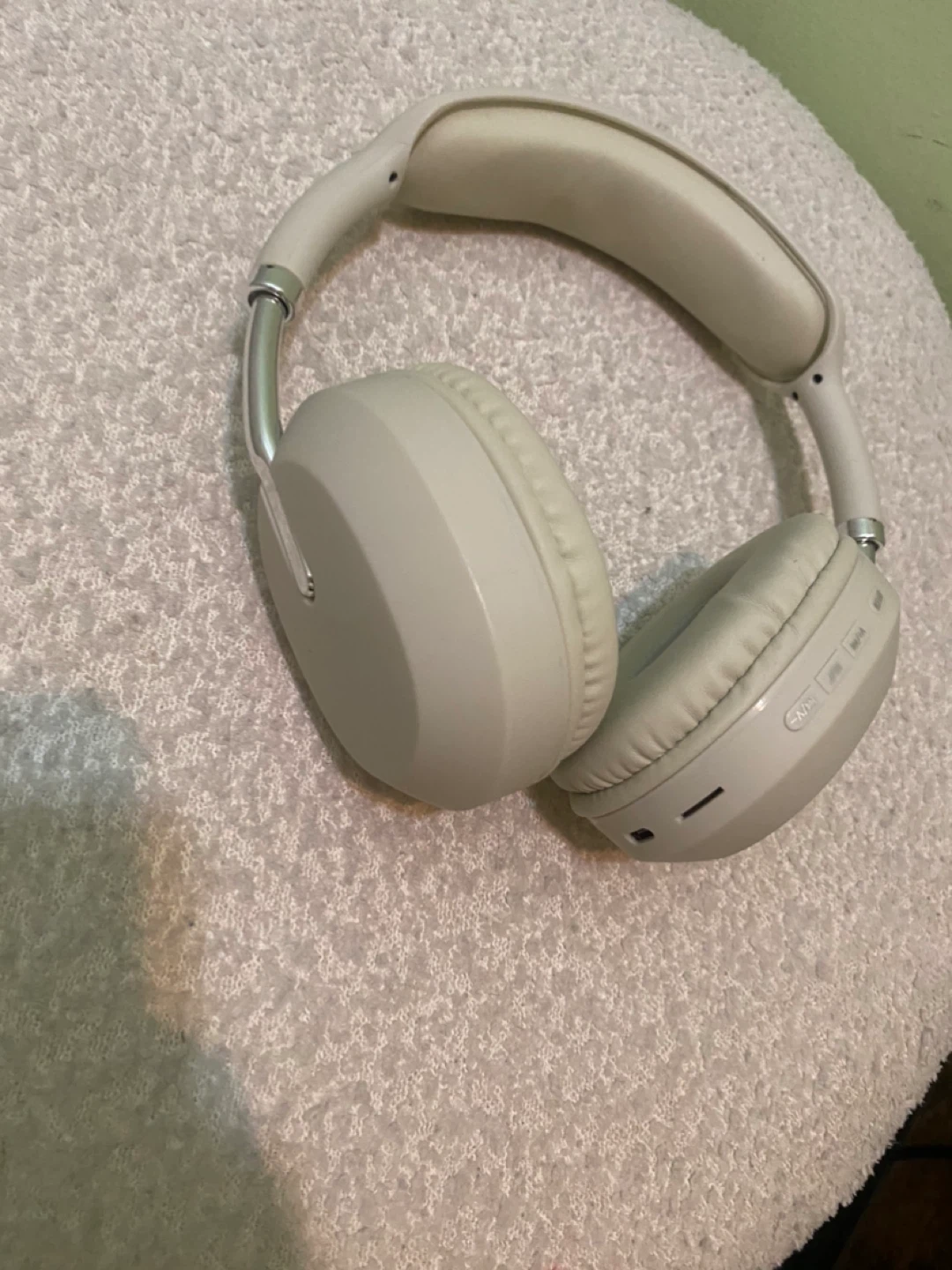 Wireless Headphones - White