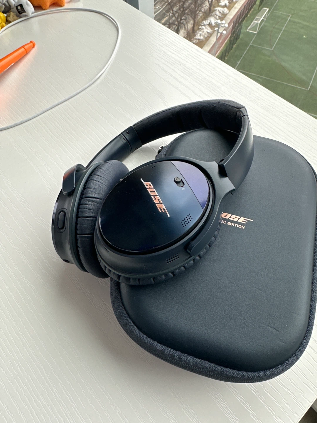 Bose QuietComfort 35 II Limited Edition Headphones
