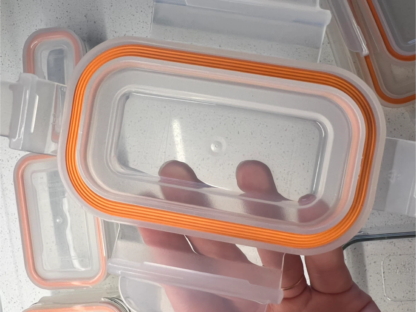 Moving sale- Set of 6 glass storage containers - photo 3