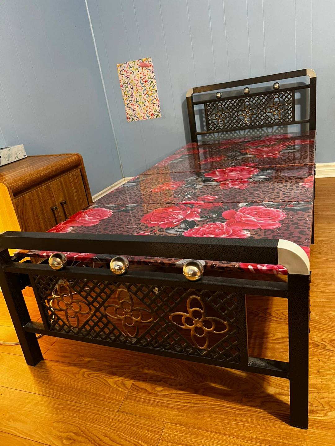 Metal Single Bed Frame - Floral Design - photo 2