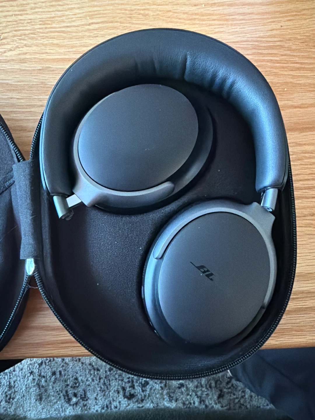 Bose QC Ultra Headpones - Great Condition