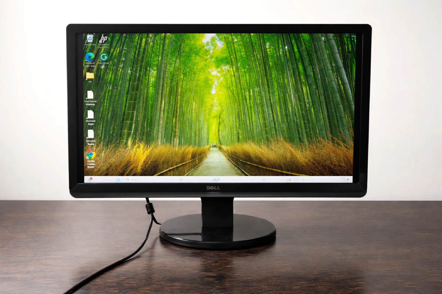 Dell Monitor – Used, Fully Working, Good Condition