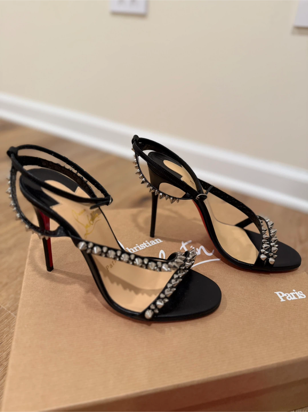 Christian Louboutin Mafaldina Black Spike Heels 100 36\US 6 - photo 5