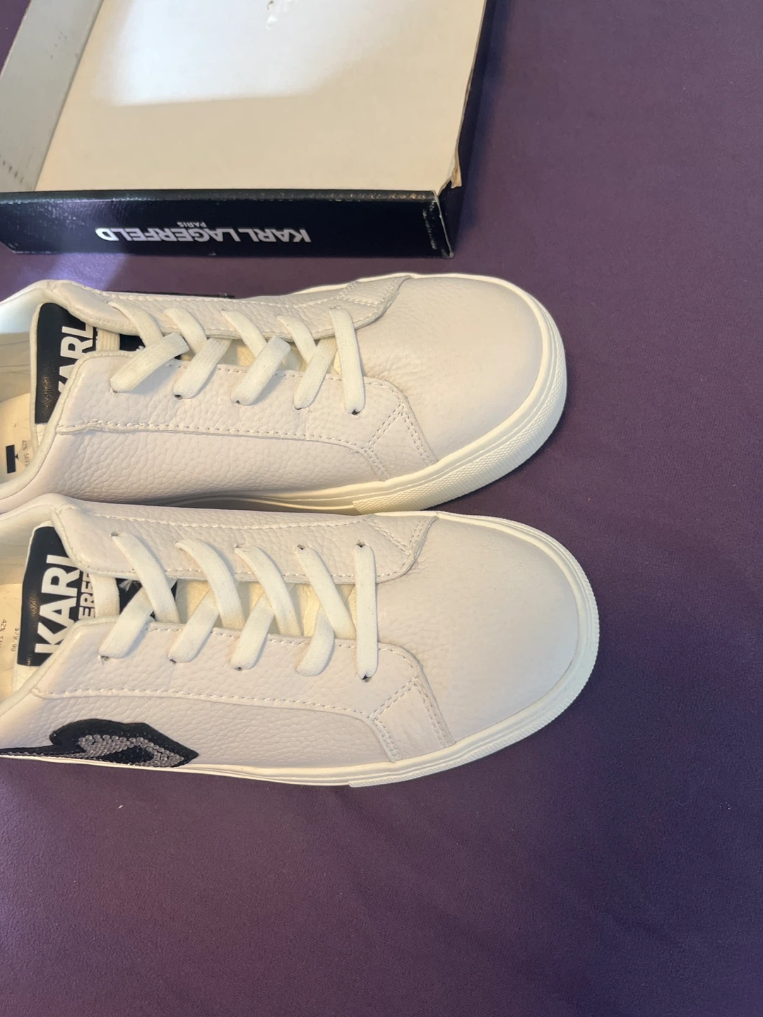 Karl Lagerfeld Paris White Leather Sneakers Size 6 - photo 2