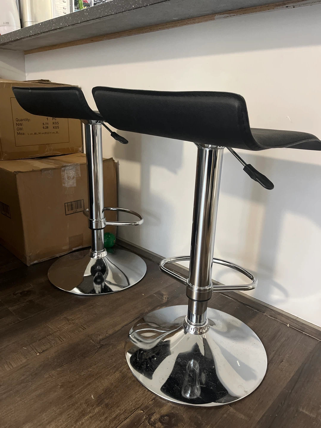 Set of 2 Black Bar Stools