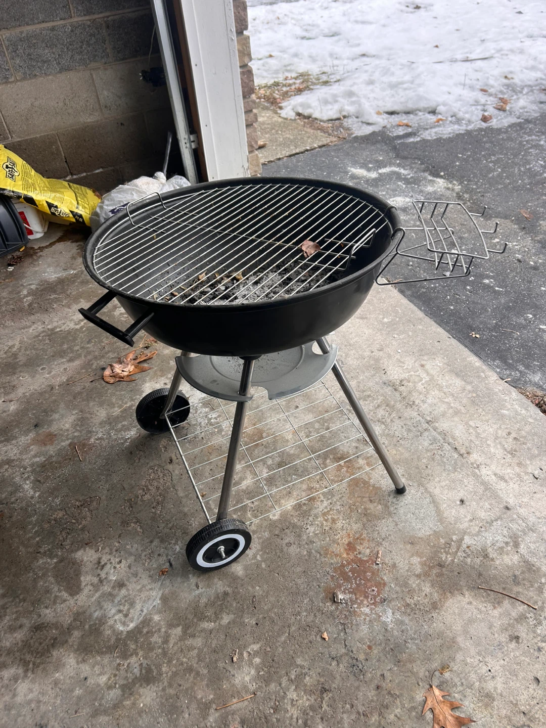 Black BBQ Grill - photo 2