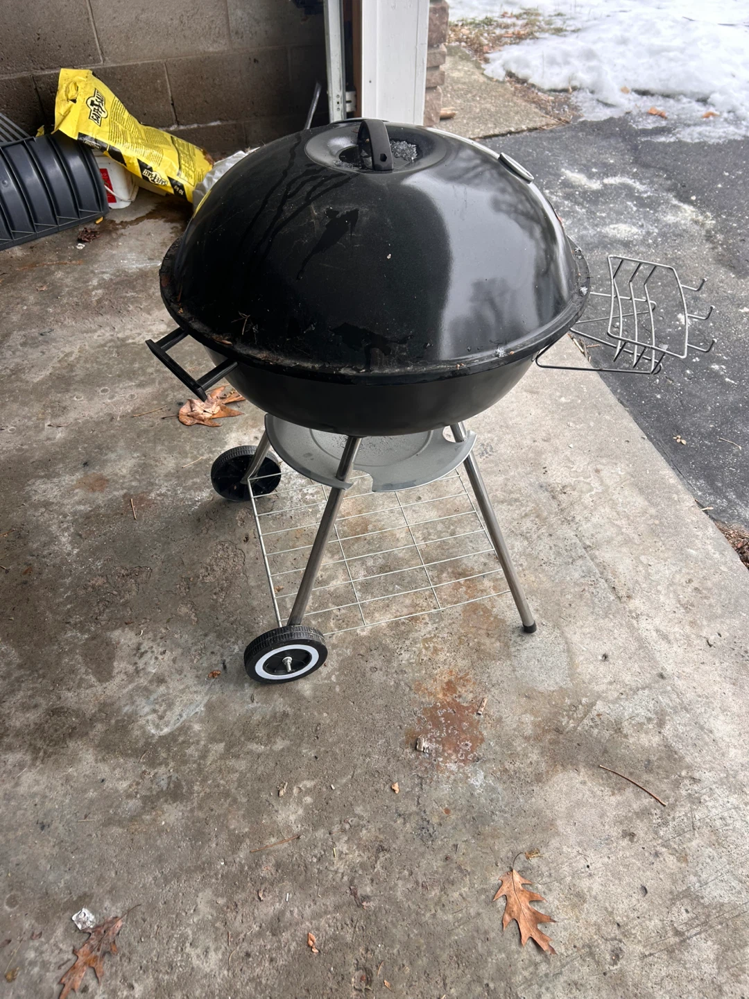 Black BBQ Grill