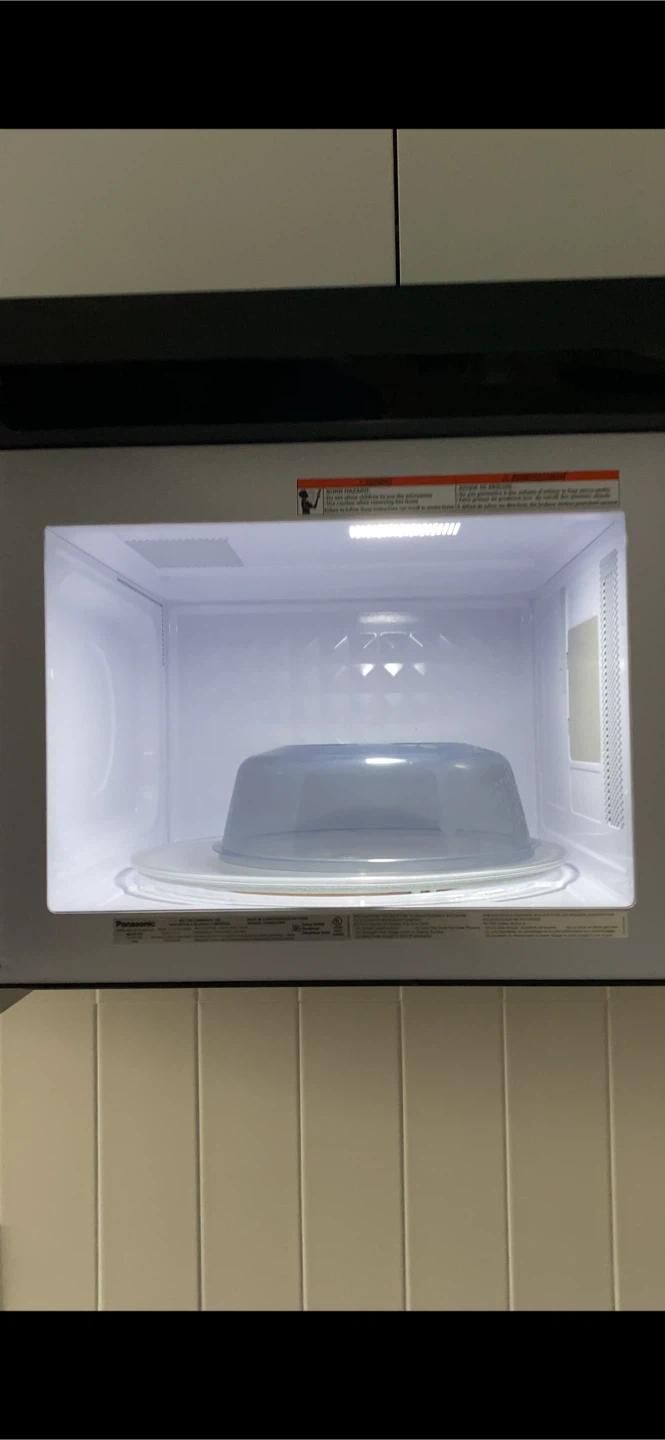 Big Microwave Food Splatter Cover - photo 3