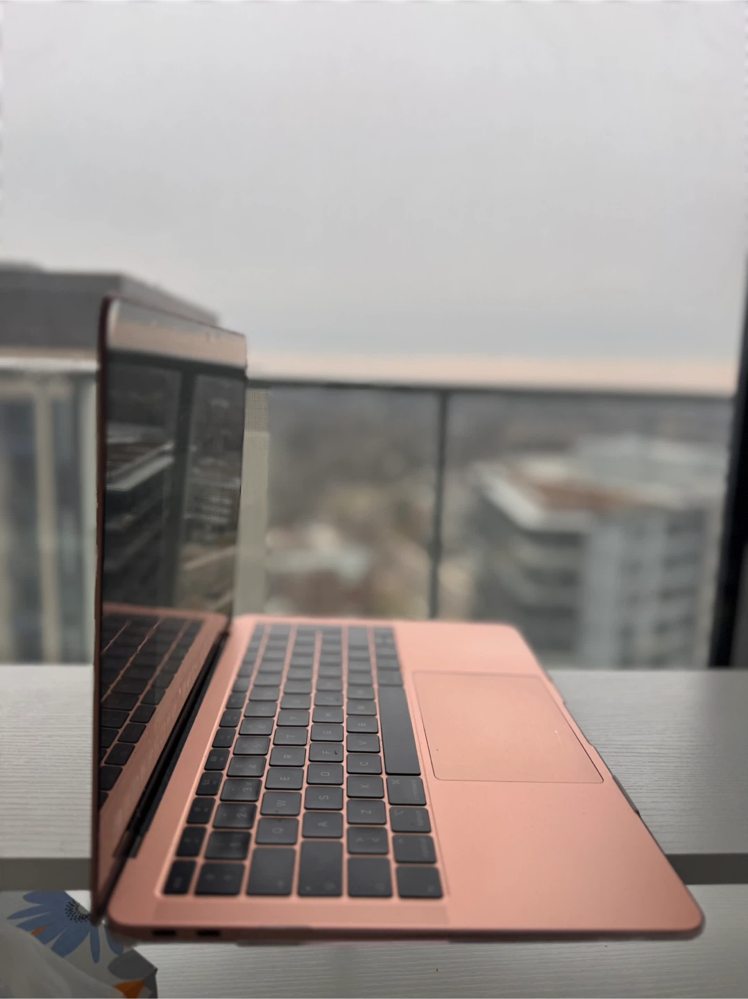MacBook Air 13” Retina (2018) – 8GB RAM – Great Condition - photo 2