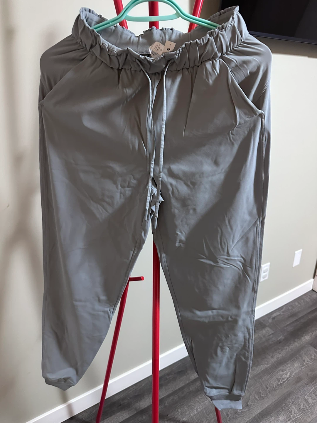 Lululemon Joggers Size 4