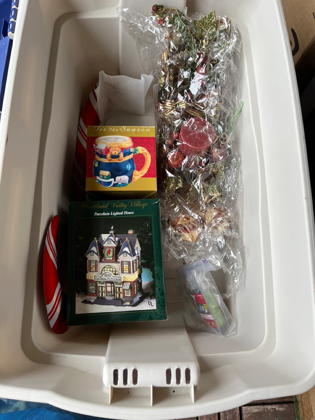 Christmas Decorations Lot - photo 5