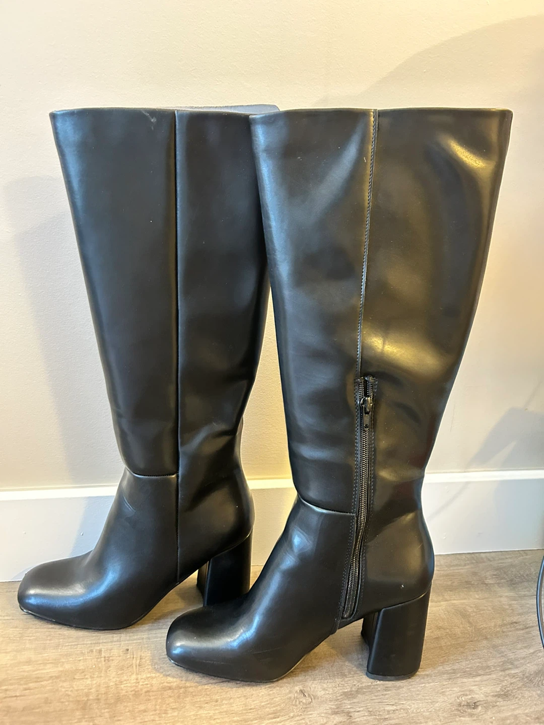 Madden Girl Black Heeled Knee High Boots - Size 8