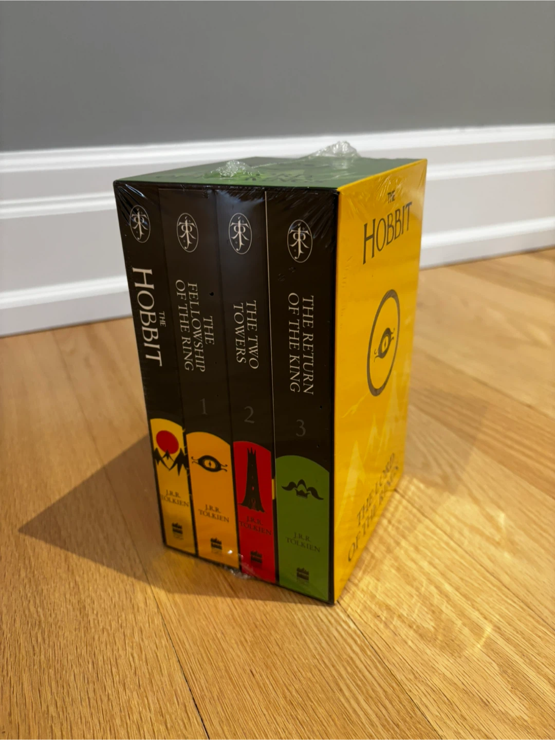Lord of the Rings & The Hobbit Box Set (New) - photo 2