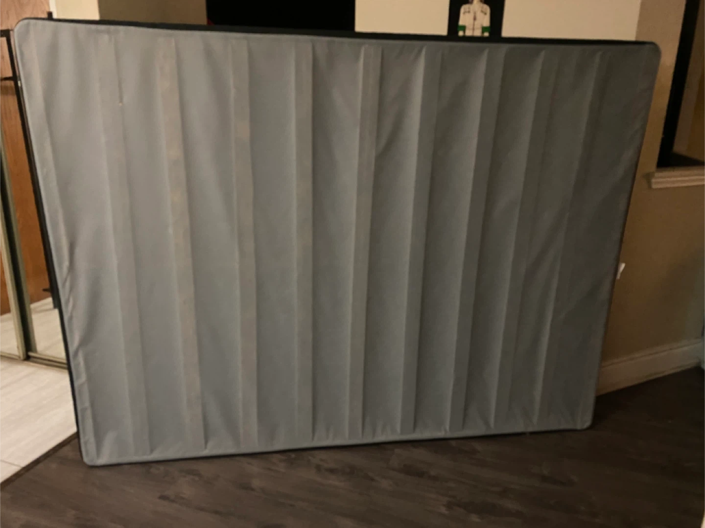 Queen Size metal Bed Frame + spring box - photo 2