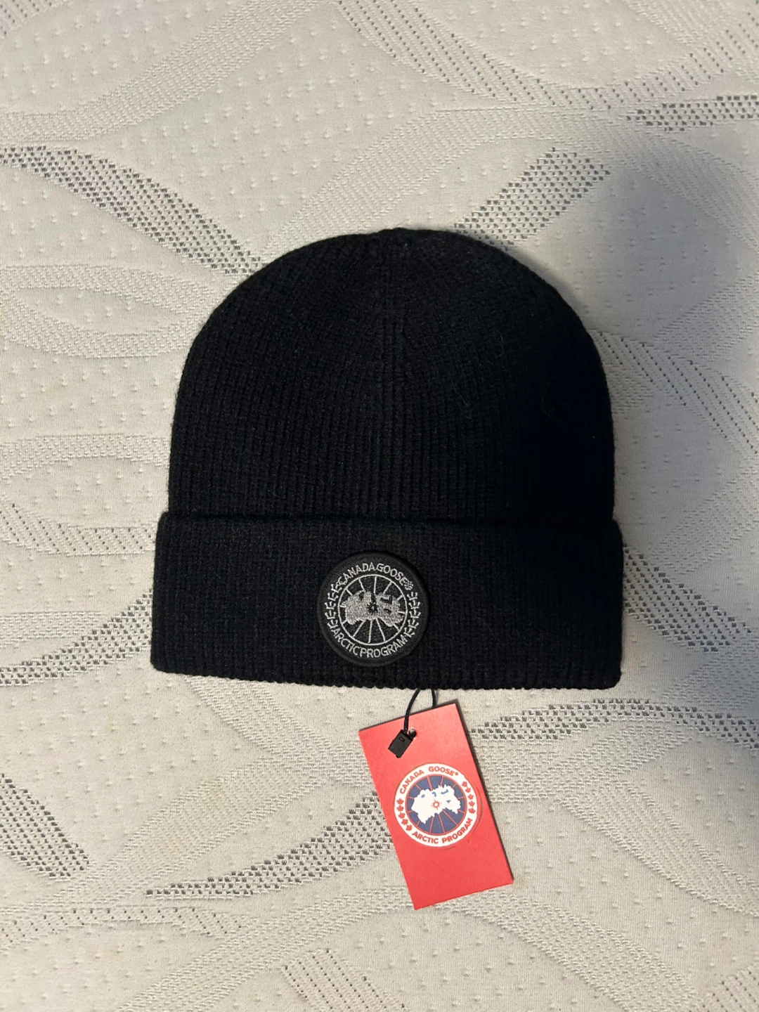 Canada Goose Black beanie - Brand New - photo 2