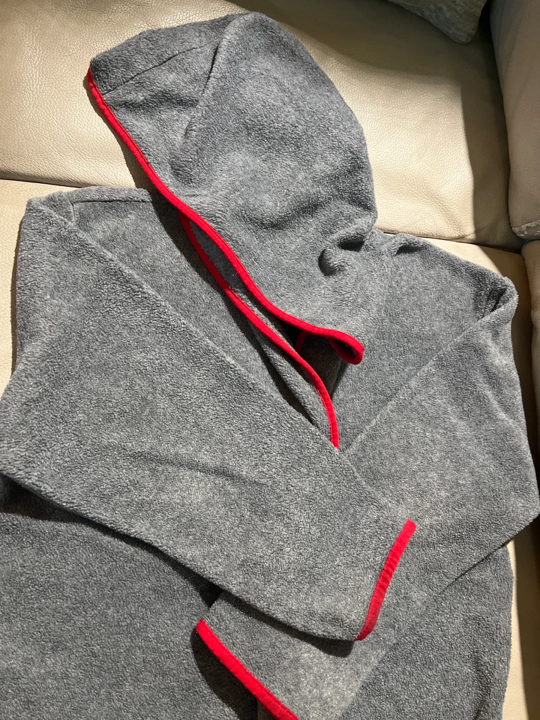 Grey Fleece Hooded Robe