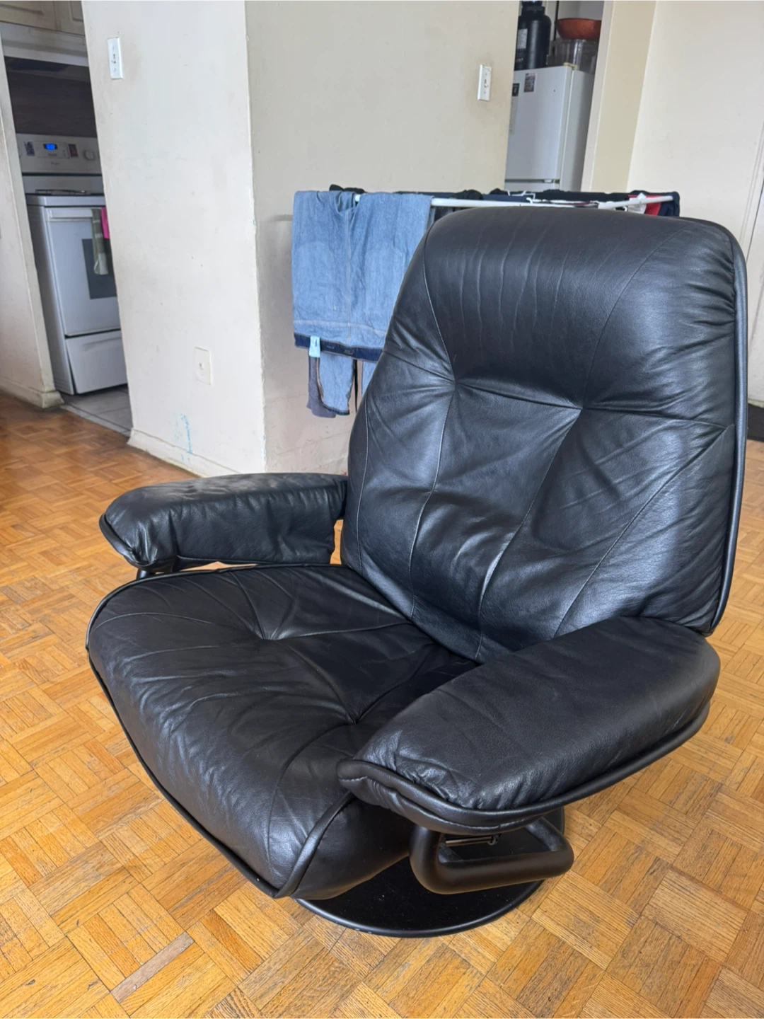 Black Leather Swivel Chair with Ottoman - photo 2