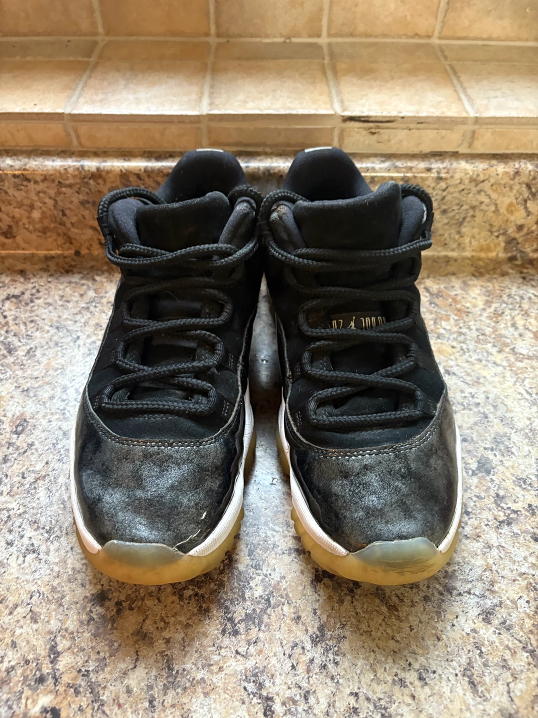 Air Jordan 11 Retro Black/White - photo 4