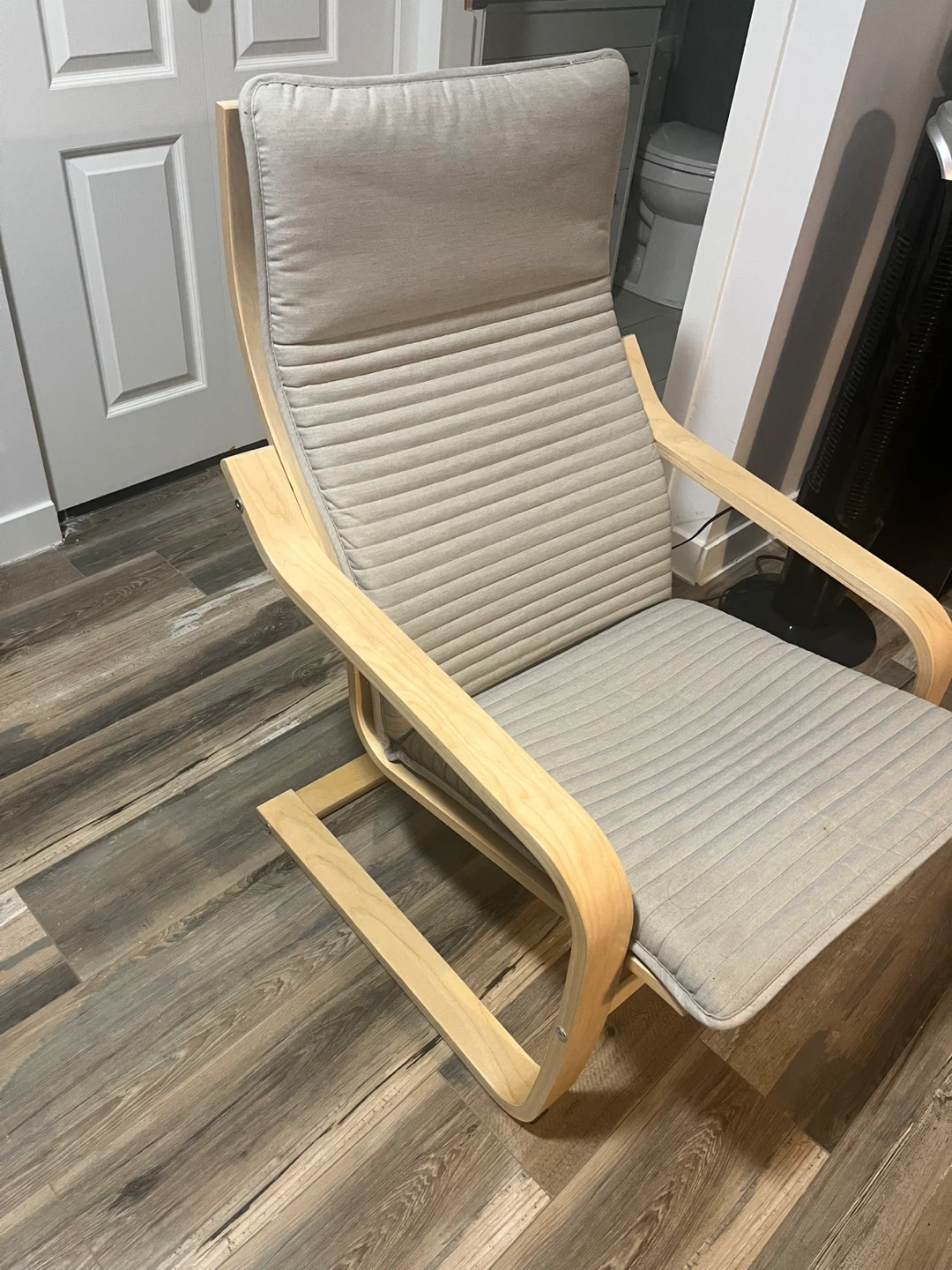 Ikea Poang Rocking Chair - Gently Used - photo 2