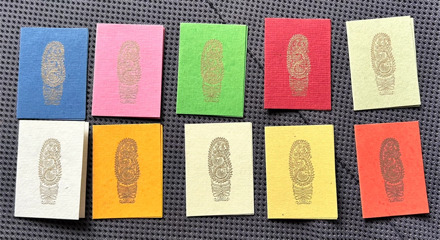 Handmade Assorted Colourful Cards with Envelopes - photo 2
