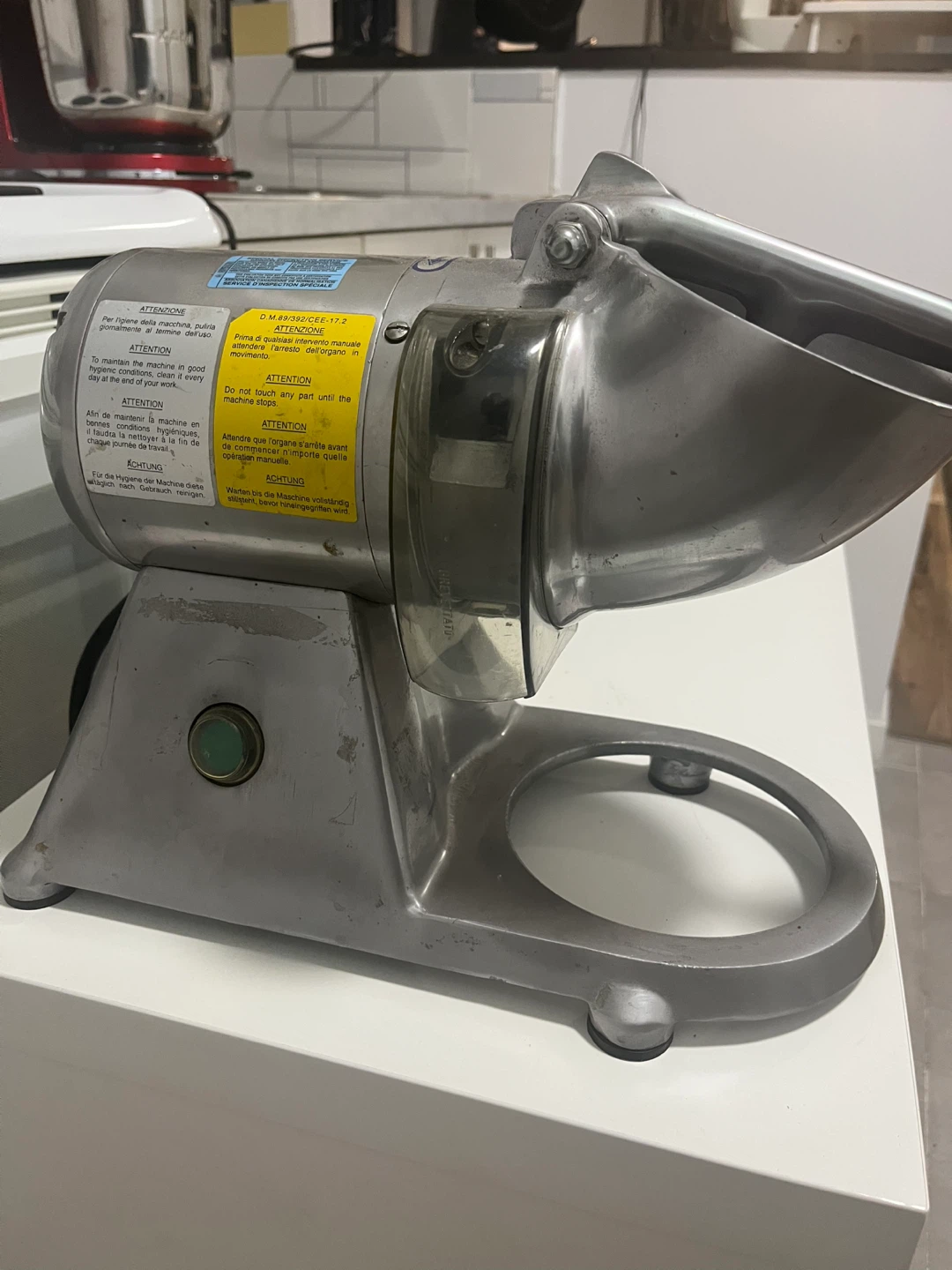 Commercial ice Shaver