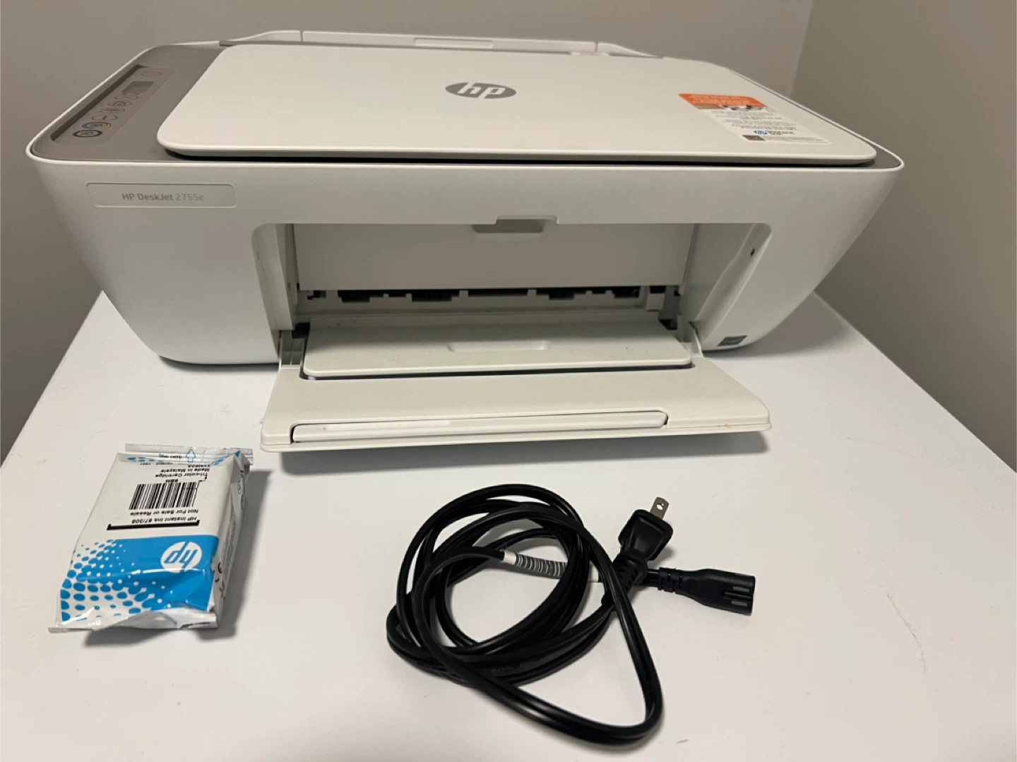 HP DeskJet 2755e Printer - photo 3