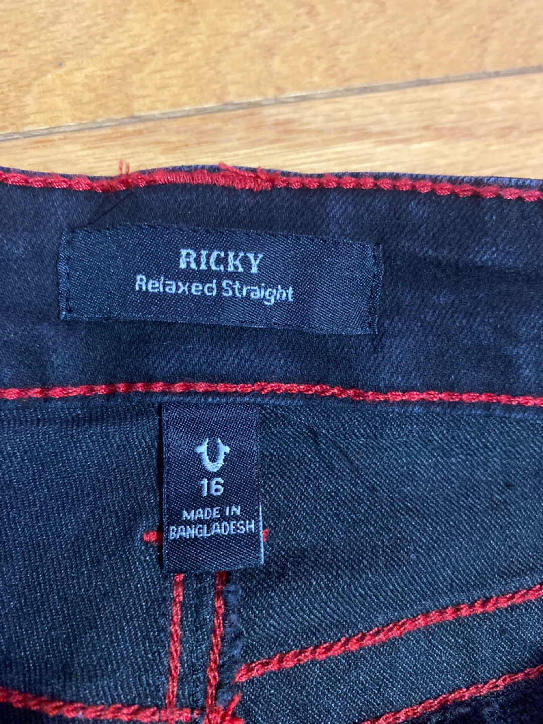 True Religion Ricky Relaxed Straight Jeans - Size 16 Youth - photo 3