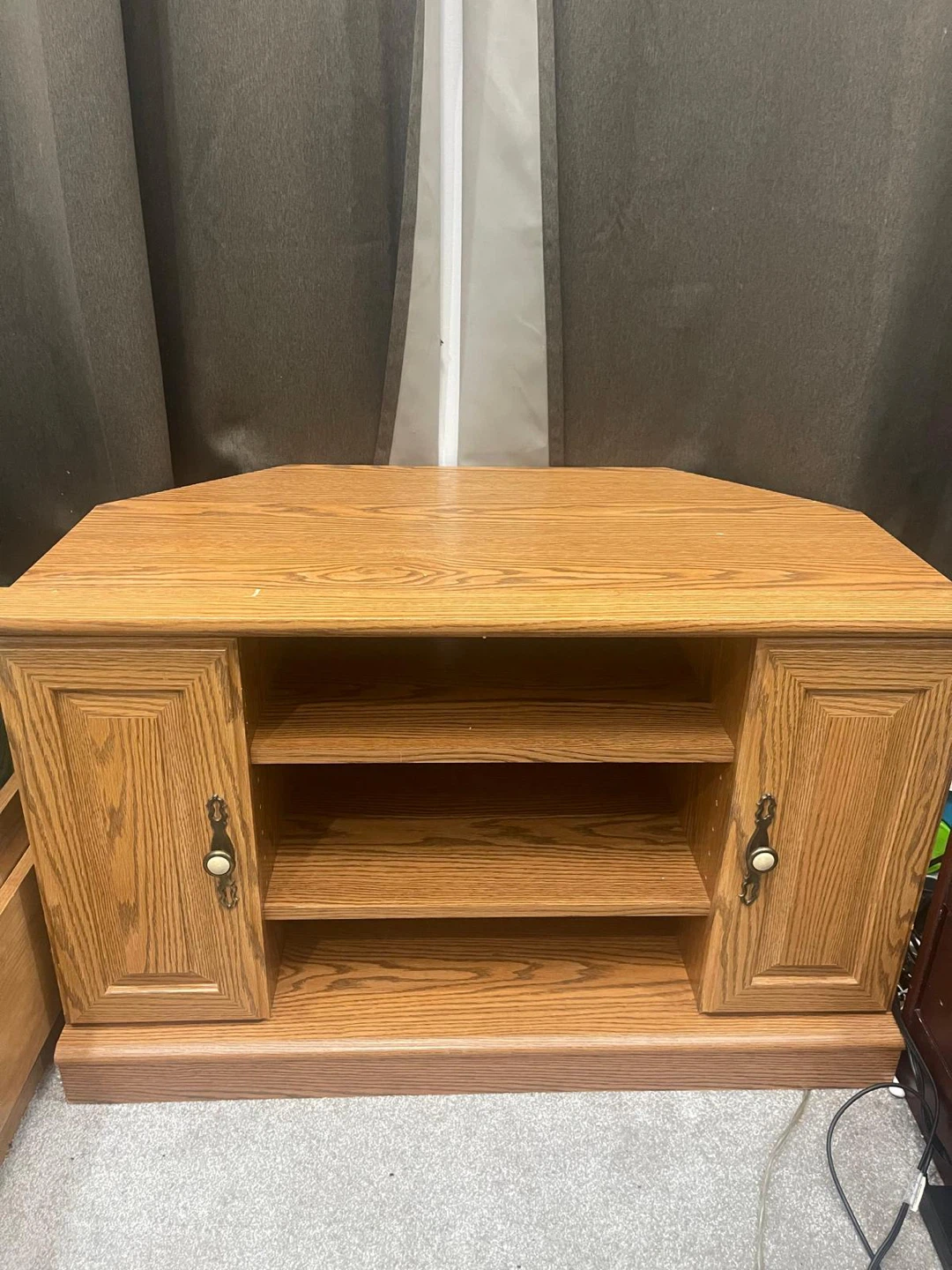 Wood Corner TV Stand
