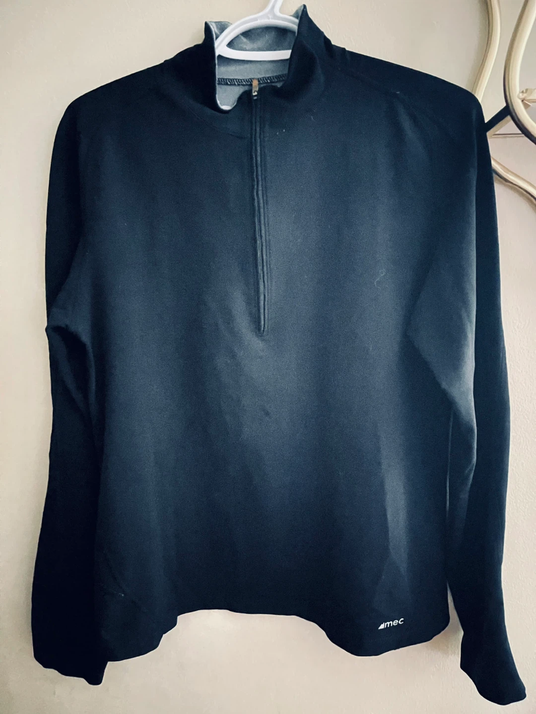 MEC Black Long Sleeve Top - Size L/G - photo 3
