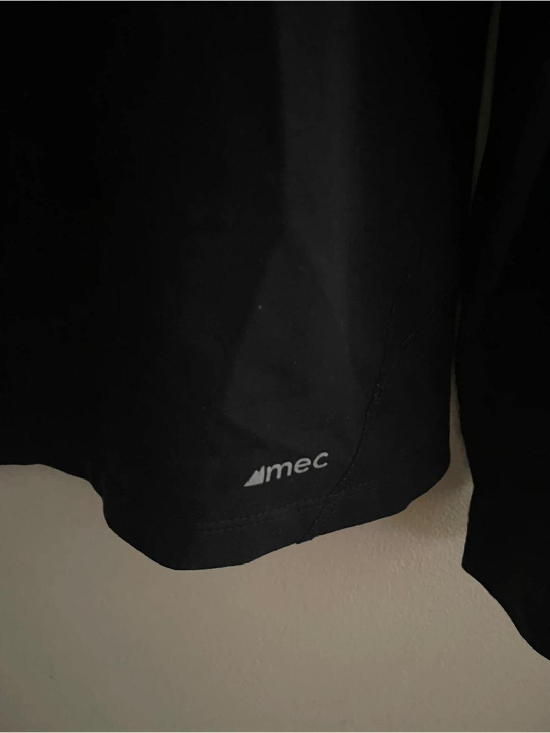 MEC Black Long Sleeve Top - Size L/G - photo 4