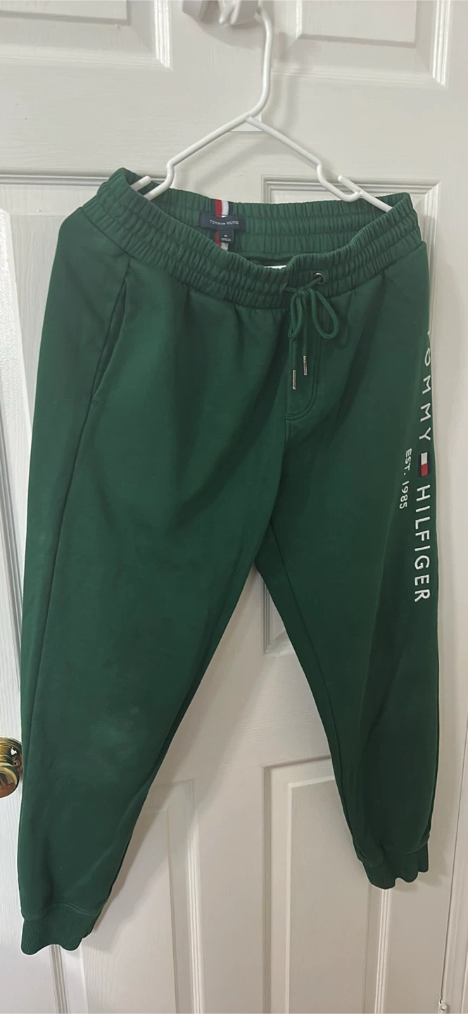 Tommy Hilfiger Green Jogger Set - photo 2