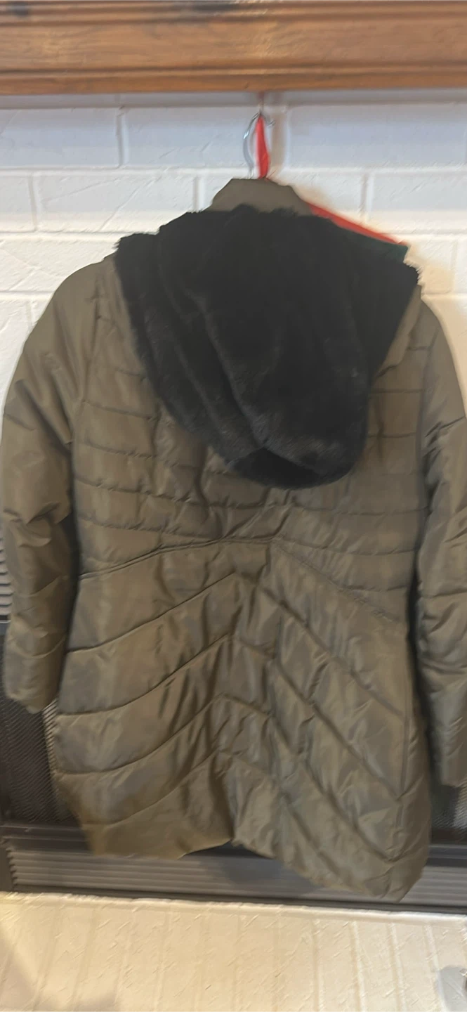 Olive Green Puffer Jacket - photo 2