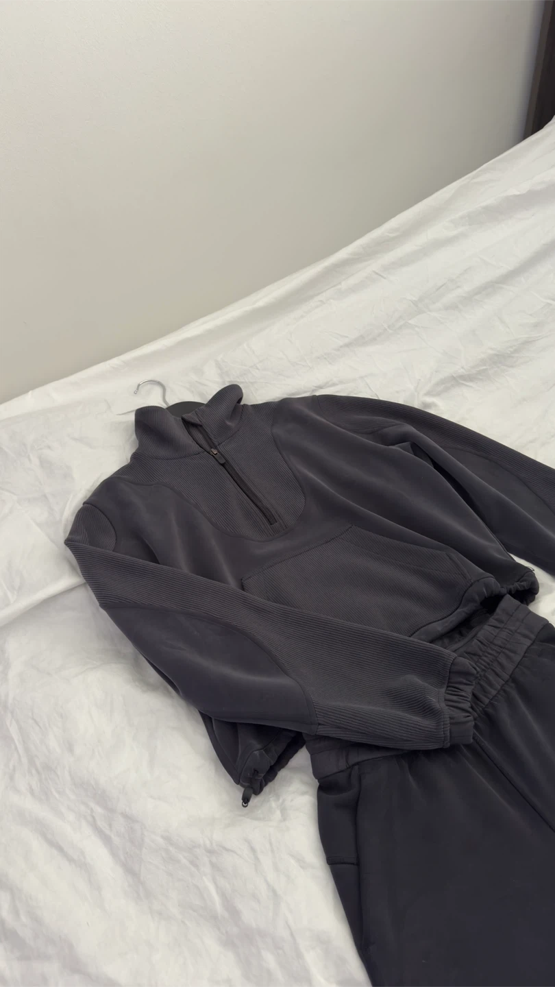 Lululemon Women’s Softstreme Tracksuit Set 0-2 - photo 2