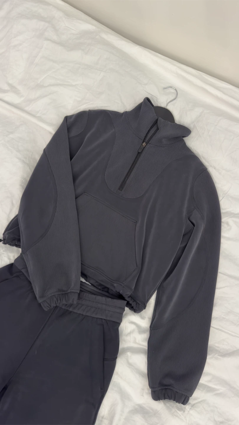 Lululemon Women’s Softstreme Tracksuit Set 0-2